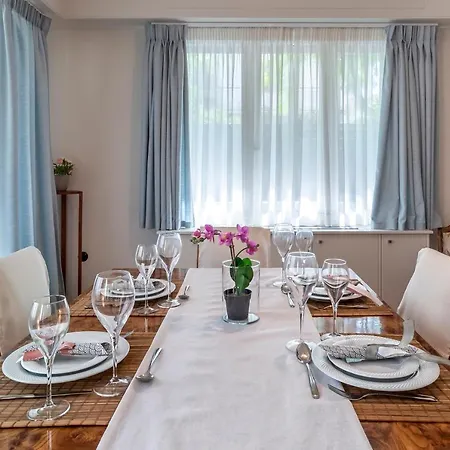 Villa Razi 1935 Loutráki