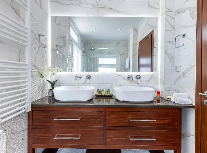 Razi 1935 * Loutráki